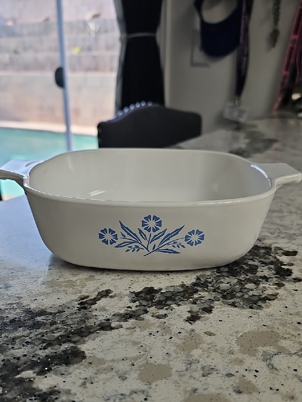 Corningware White Baking Dish with Blue Floral Cornflower Pattern 1 QT